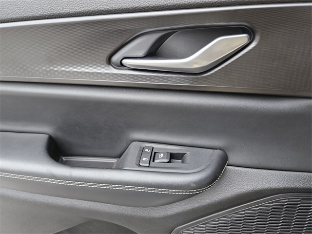 2023 Jeep Grand Cherokee Altitude photo 10