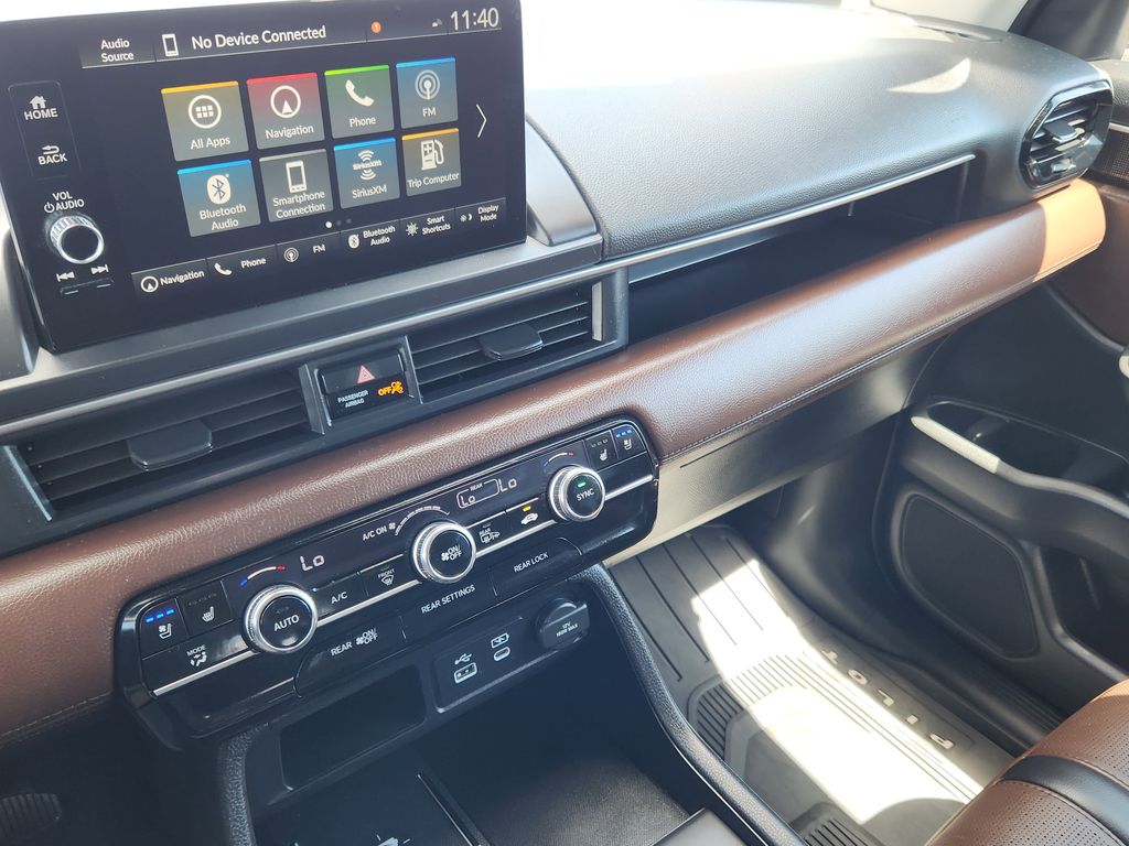 2025 Honda Pilot Elite photo 24