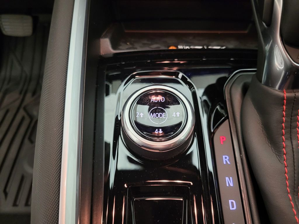 2025 Chevrolet Colorado Z71 photo 31