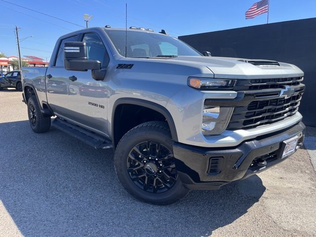 2026 Chevrolet Silverado 2500HD Custom's photo