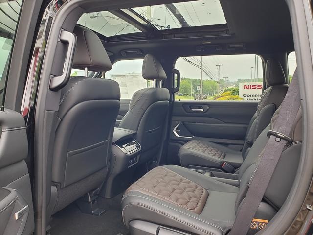 2025 Nissan Armada Platinum photo 20