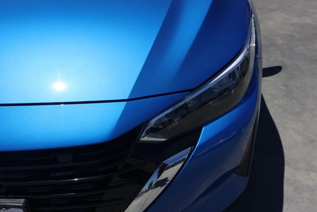 2025 Nissan Sentra SV photo 9