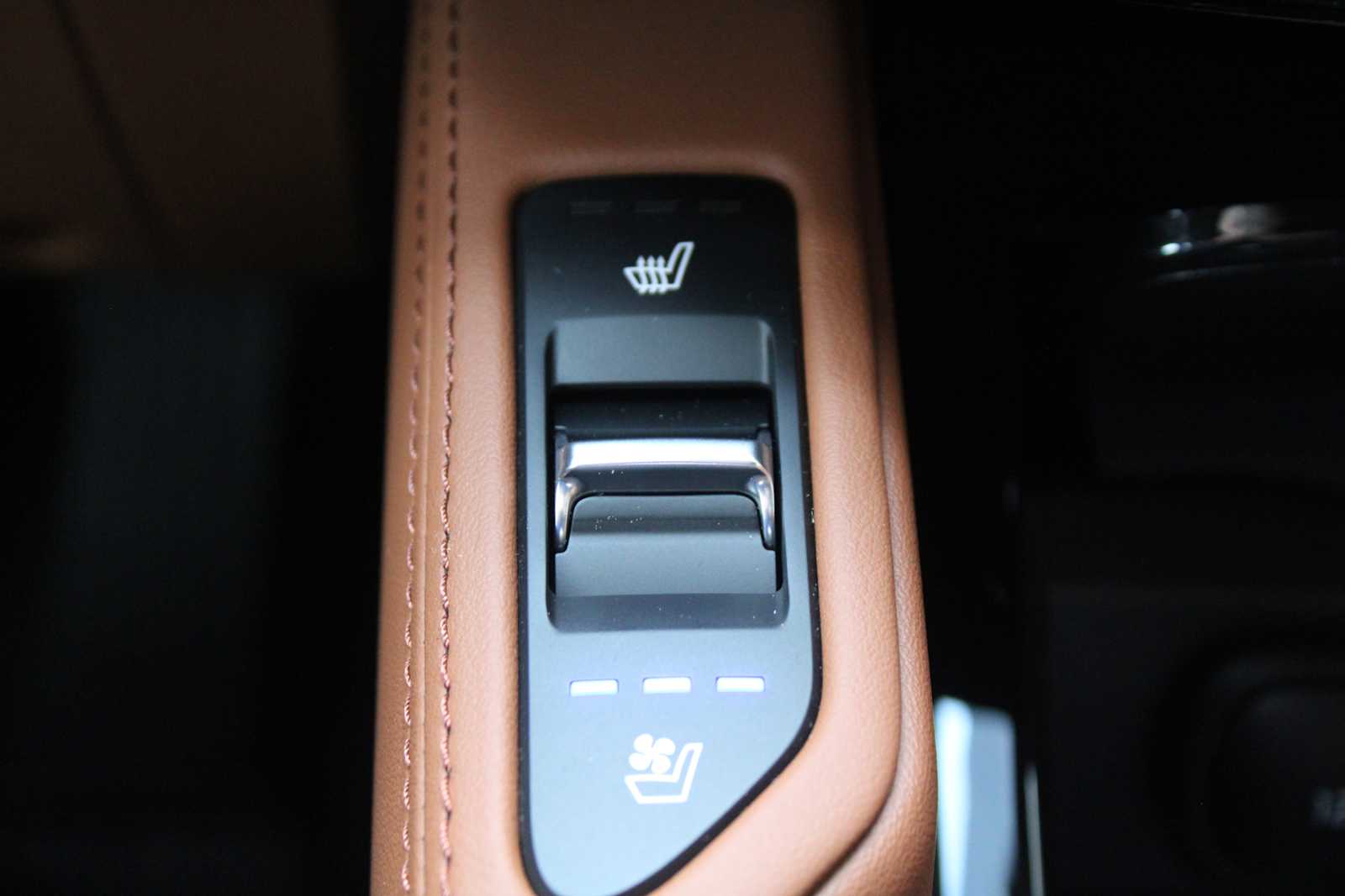 2025 Kia Telluride EX X-Pro photo 39