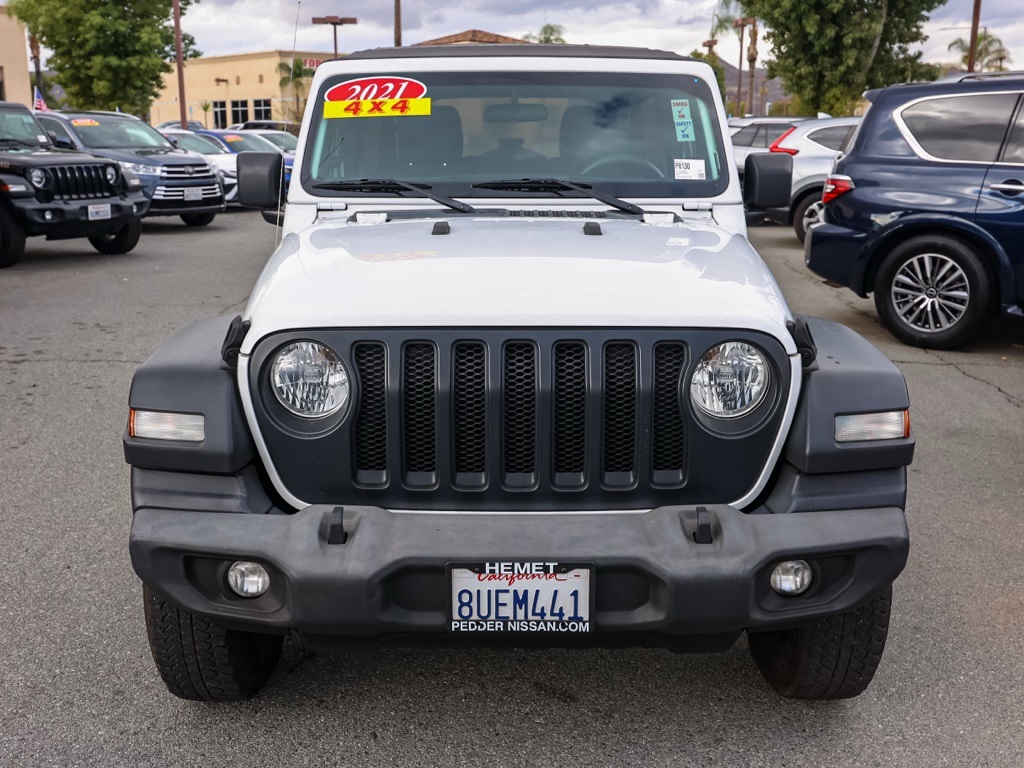 Used 2021 White Jeep Unlimited Sport image 8