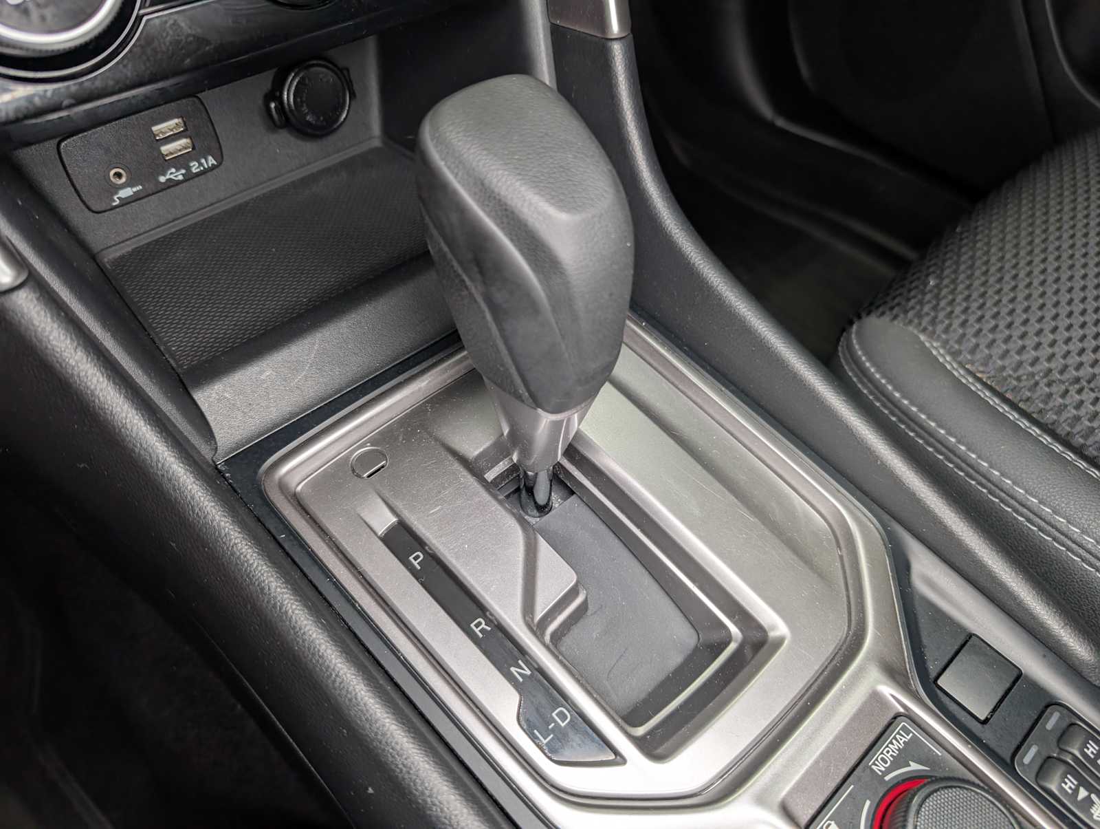 2021 Subaru Forester Premium photo 26