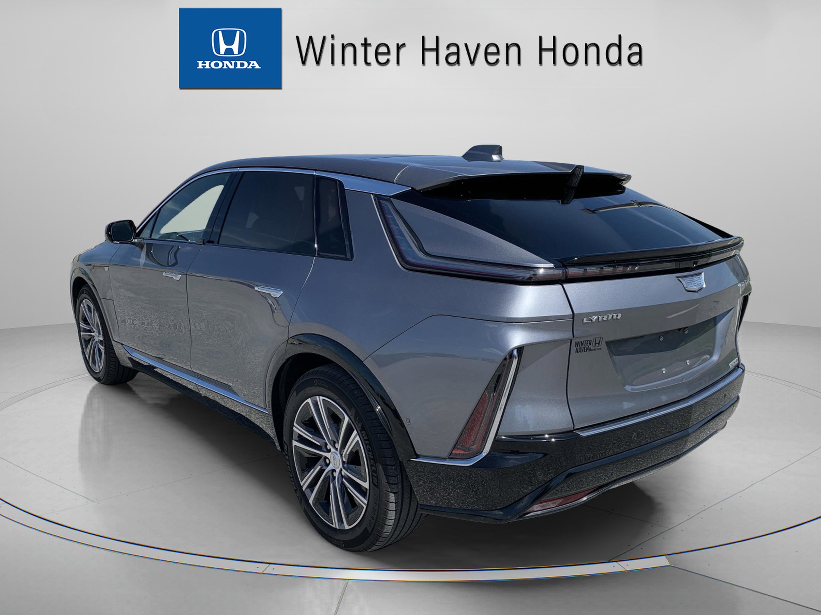 2023 Cadillac Lyriq Luxury photo 4