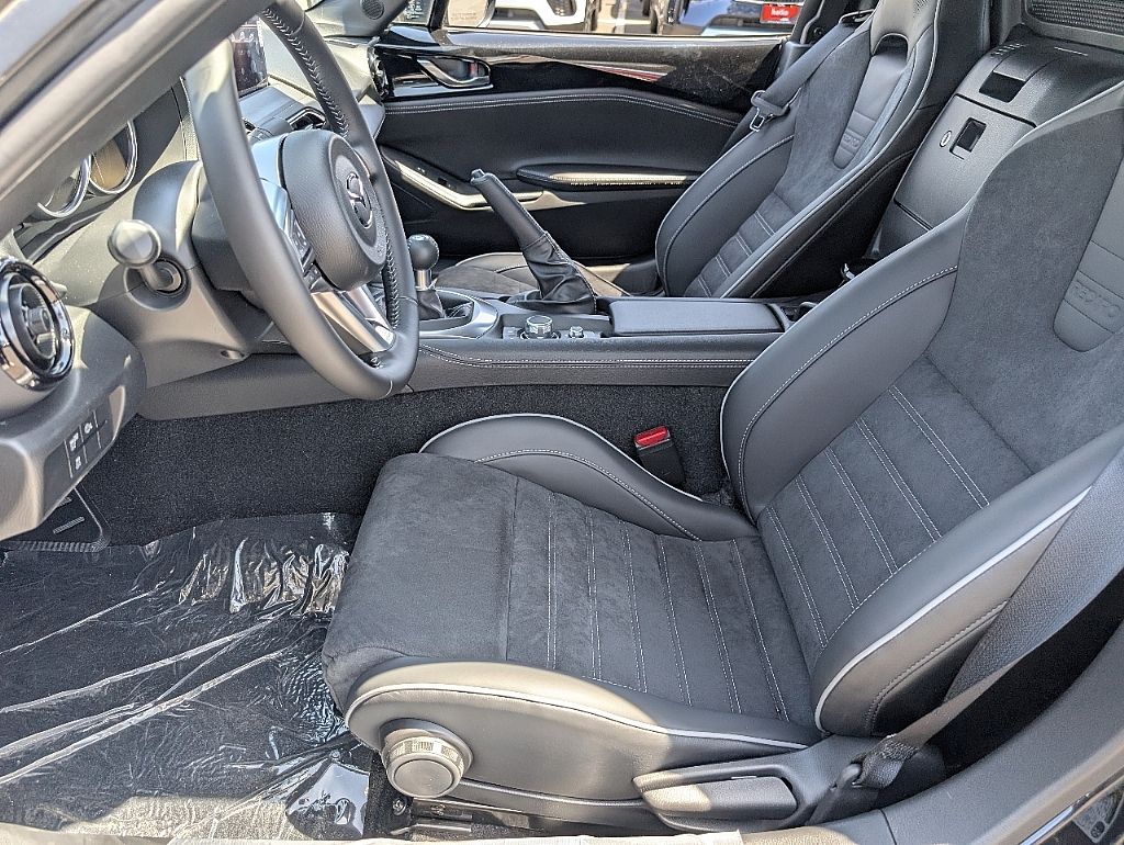 2025 Mazda MX-5 Miata Miata photo 19