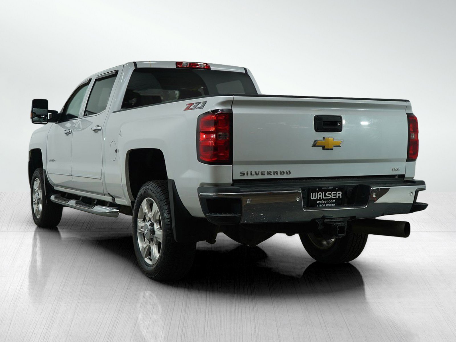 2019 Chevrolet Silverado 2500HD LTZ photo 3