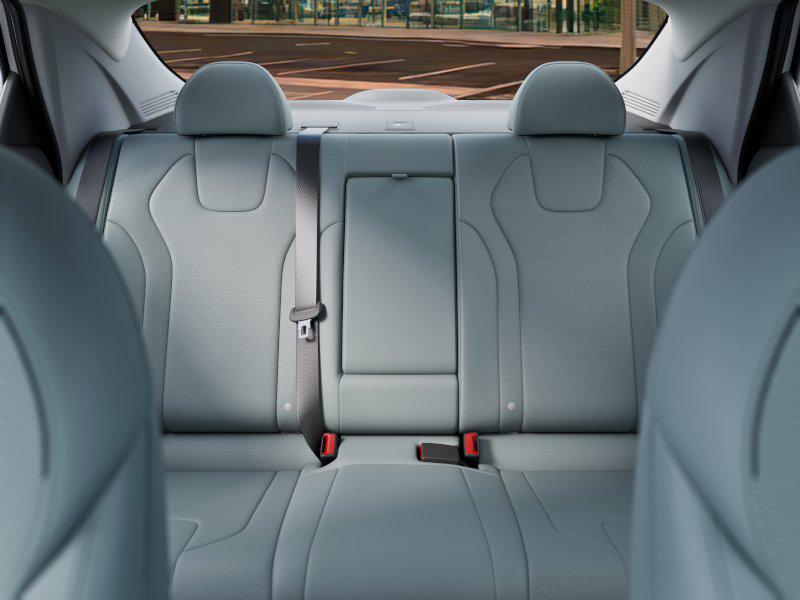 2025 Hyundai Elantra Hybrid Limited photo 10