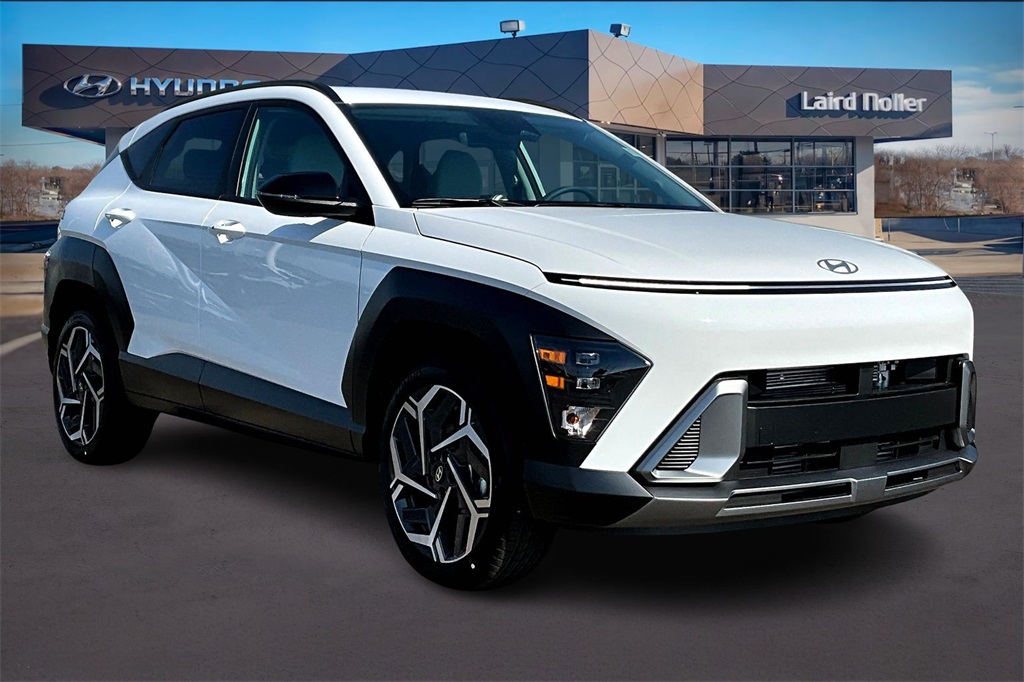 2026 Hyundai Kona SEL photo 2