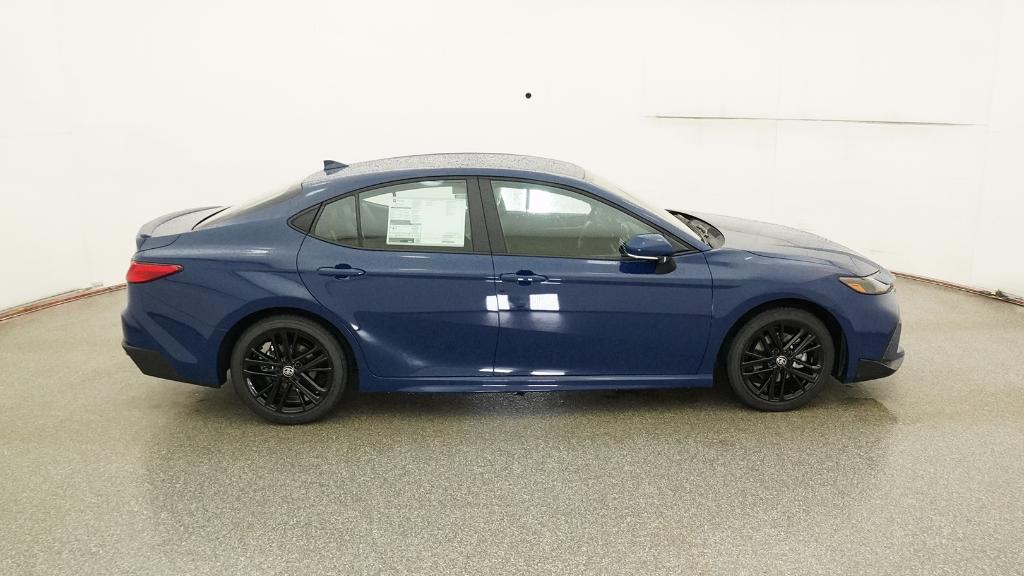 2025 Toyota Camry SE photo 25