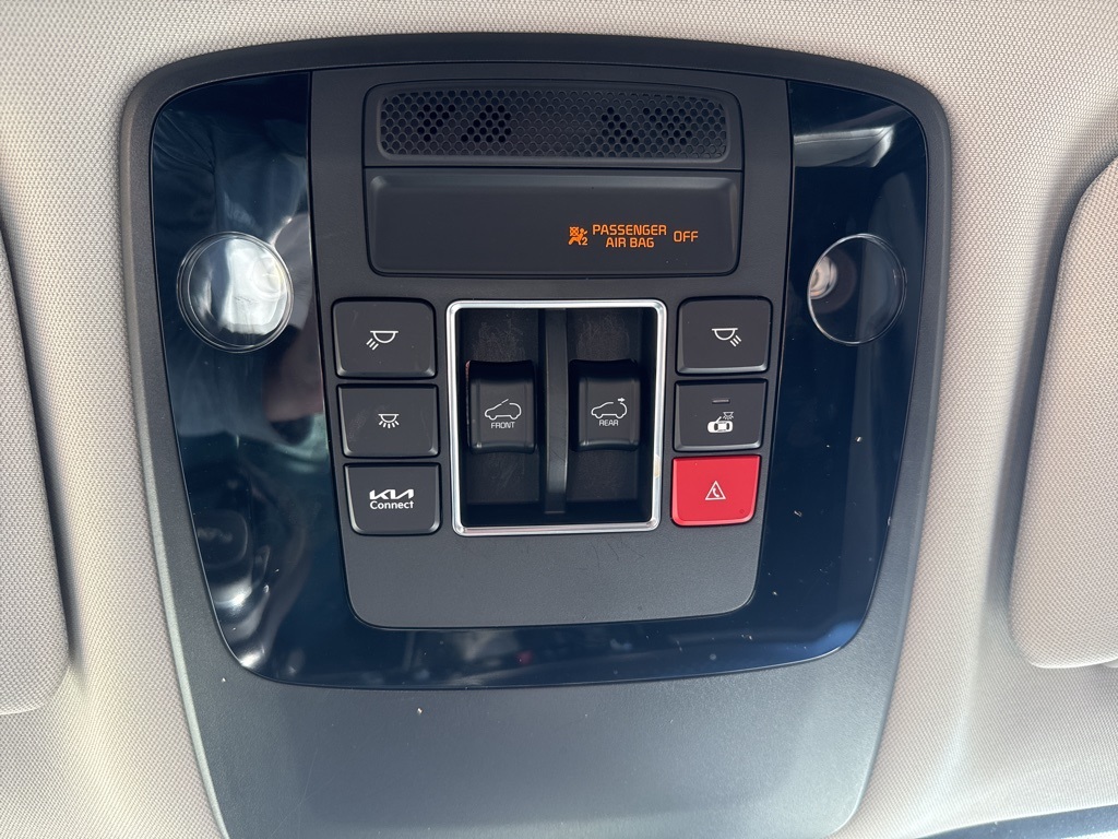 2024 Kia Carnival SX Prestige photo 46