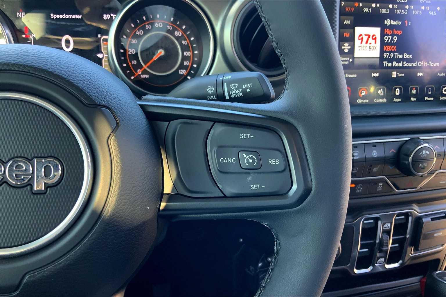 2023 Jeep Wrangler Sport S photo 20