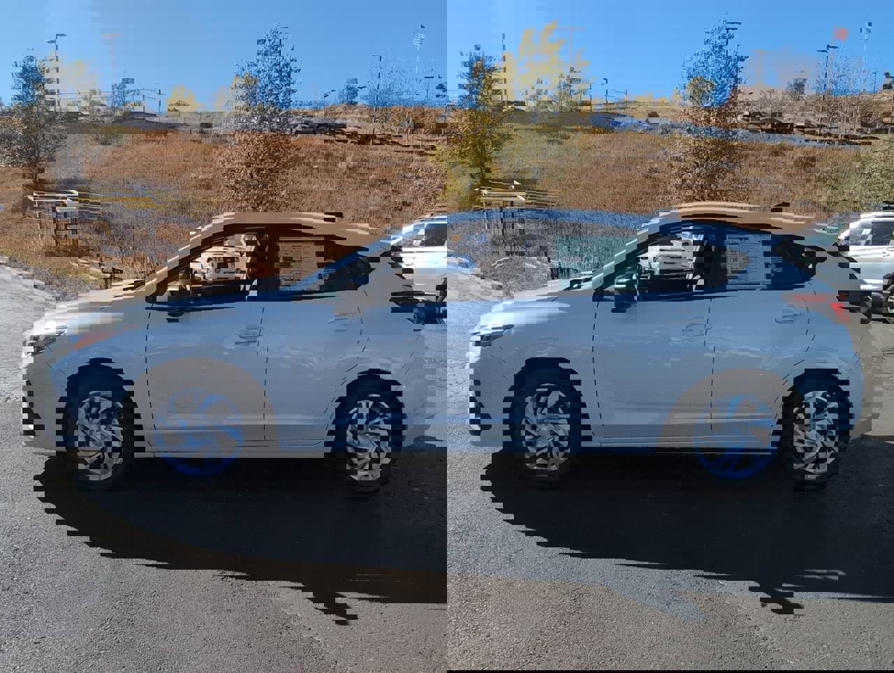 2025 Subaru Impreza Base photo 4