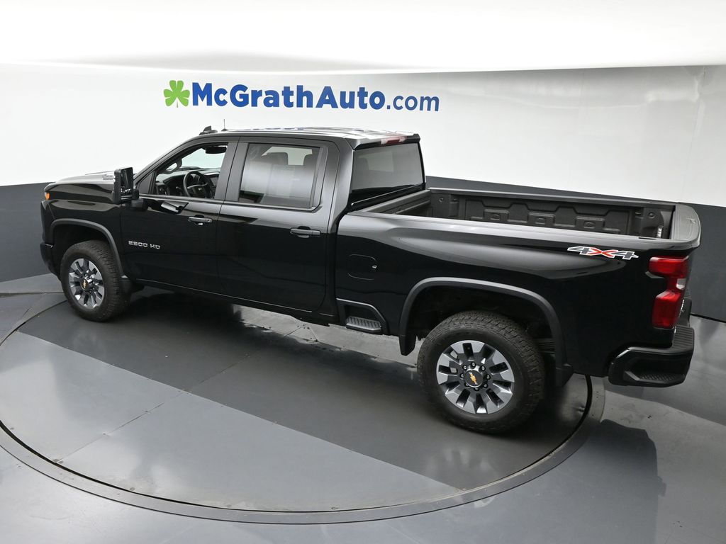 2025 Chevrolet Silverado 2500HD Custom photo 19