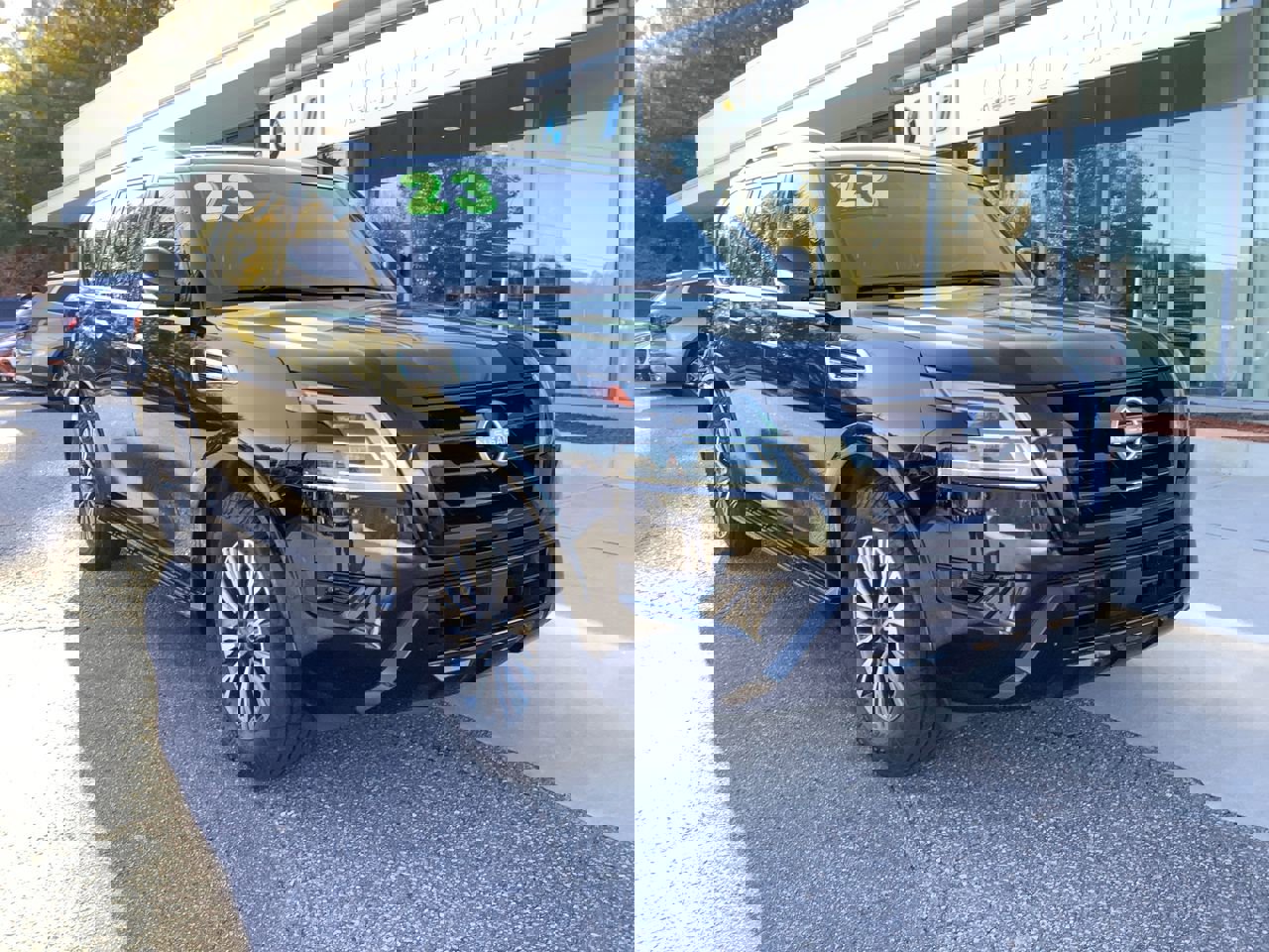 2023 Nissan Armada SL