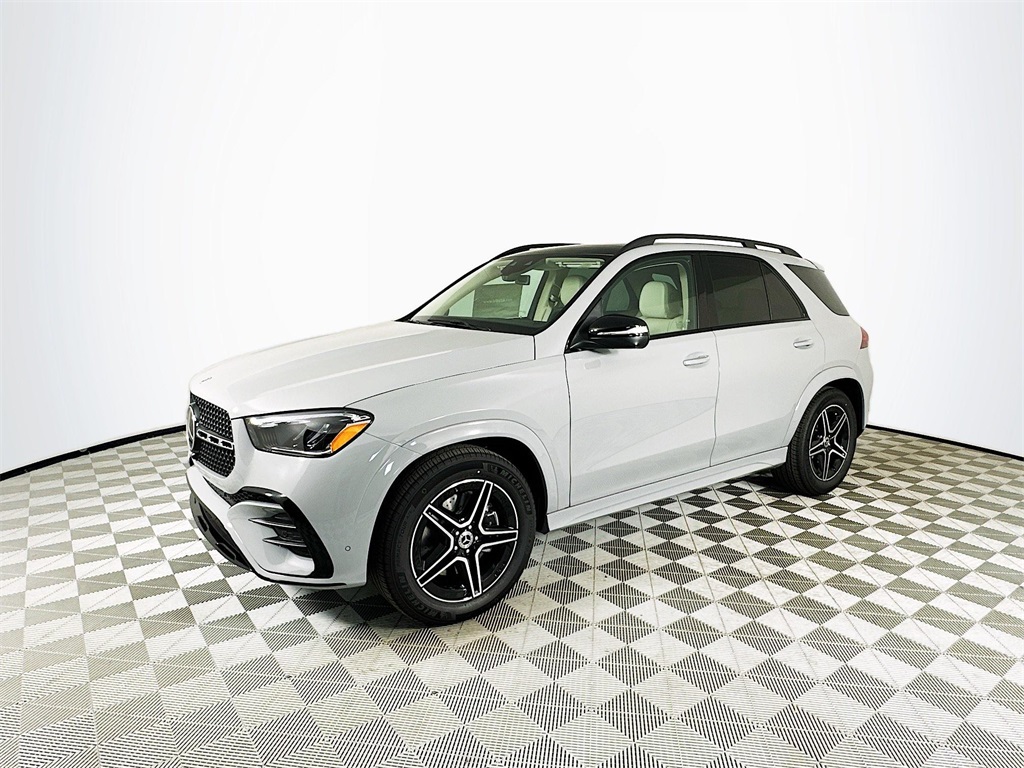 2026 Mercedes Benz GLE 450 4MATIC photo 3