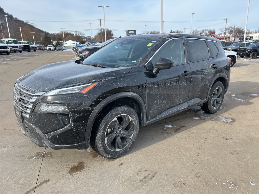 Used 2024 Nissan Rogue SV with VIN JN8BT3BB5RW434249 for sale in Winona, Minnesota