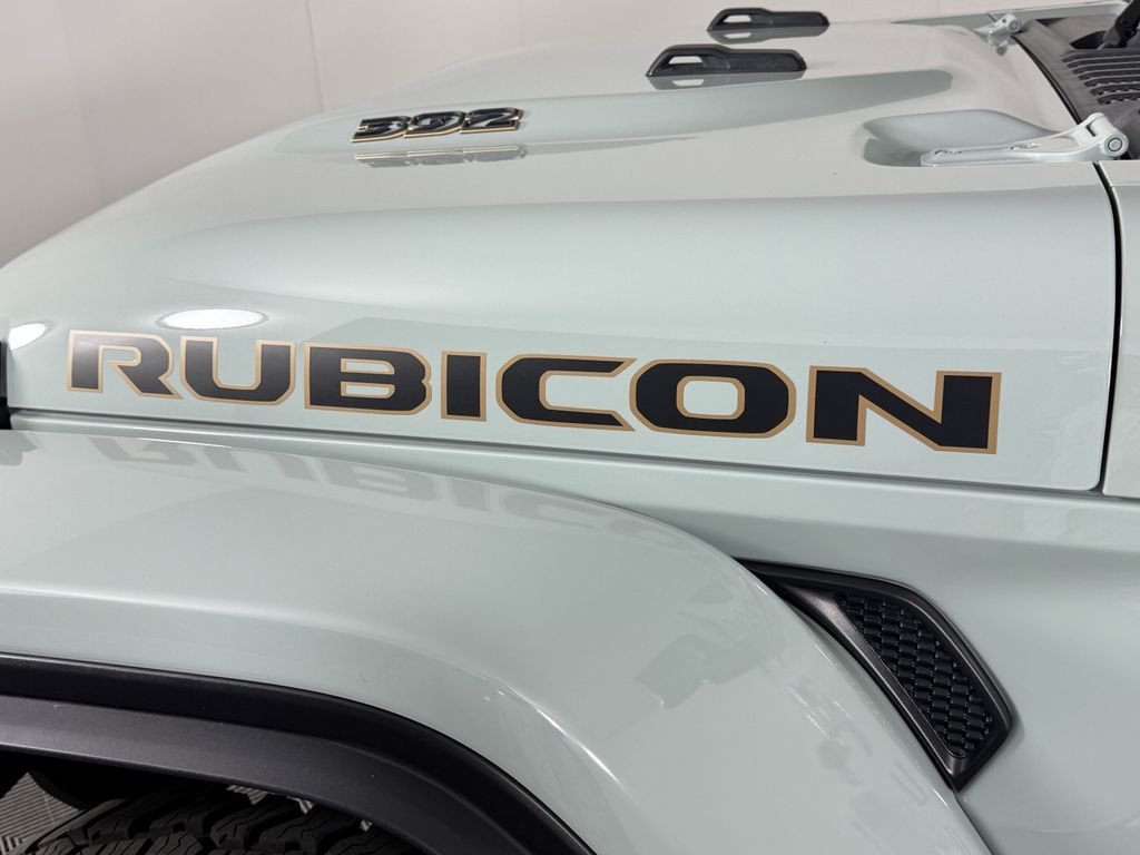 2024 Jeep Wrangler Rubicon 392 photo 10