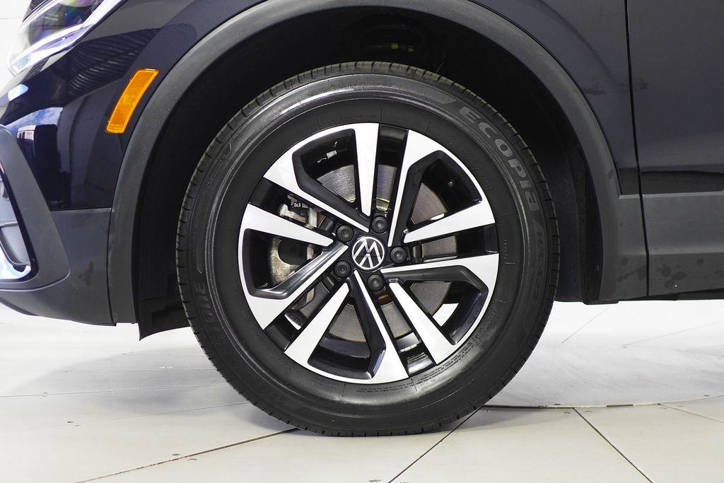 2023 Volkswagen Tiguan S photo 3