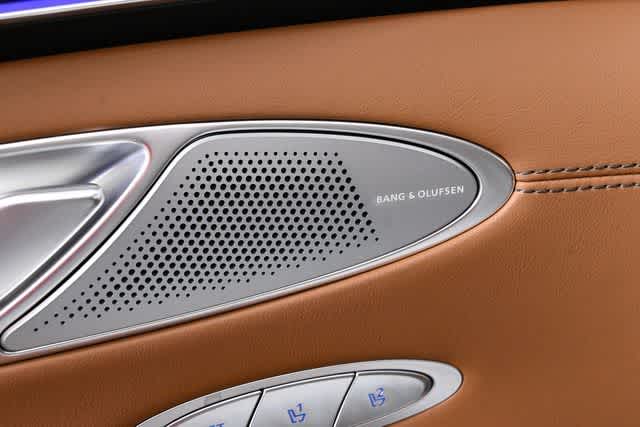 2026 Genesis GV70 2.5T Advanced photo 17