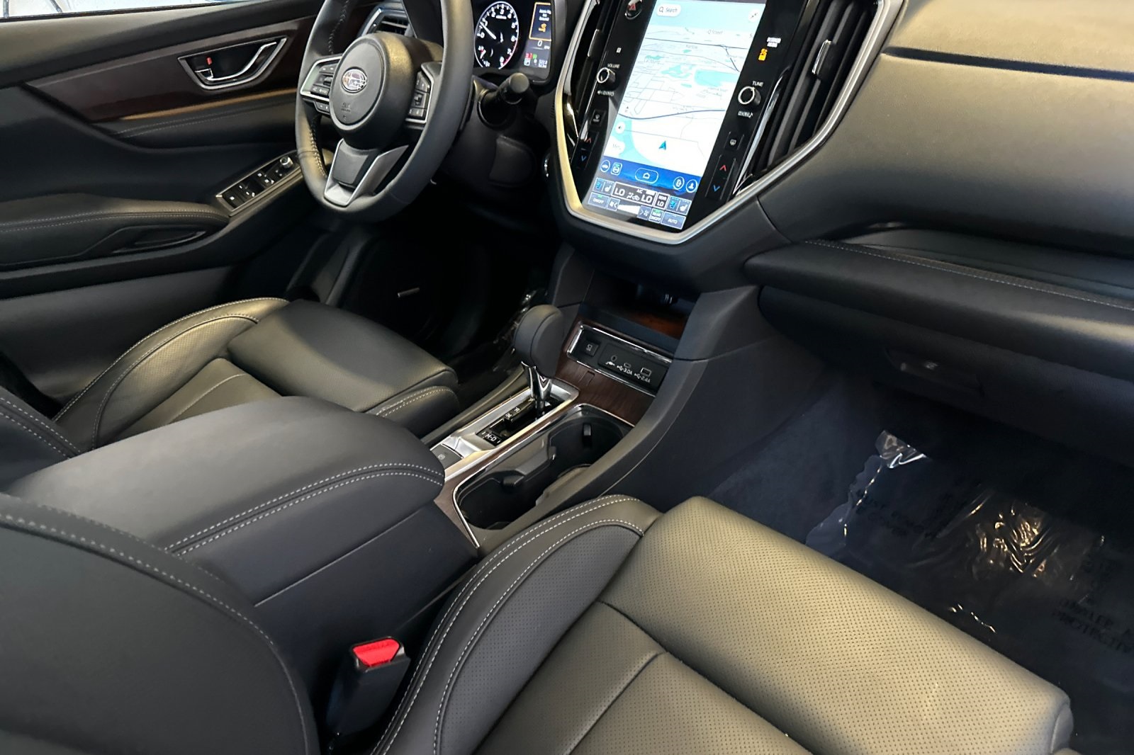 2024 Subaru Ascent Touring photo 22