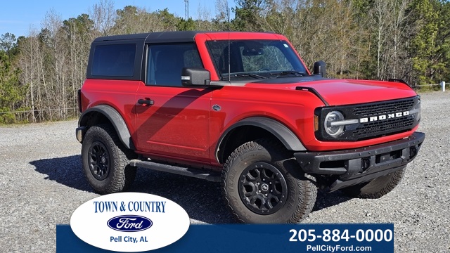 2022 Ford Bronco 2-Door Wildtrak's photo