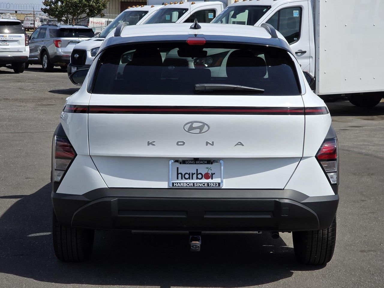 2026 Hyundai Kona SEL photo 4