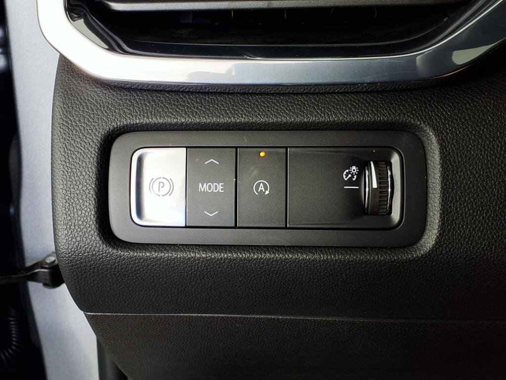 2026 Gmc Acadia Elevation photo 4