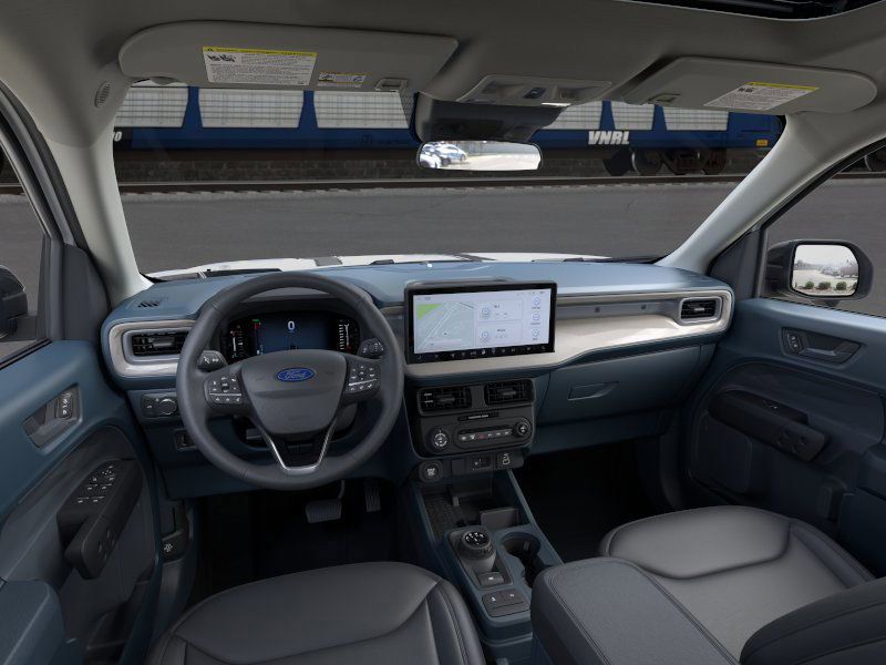 2025 Ford Maverick Lariat photo 4