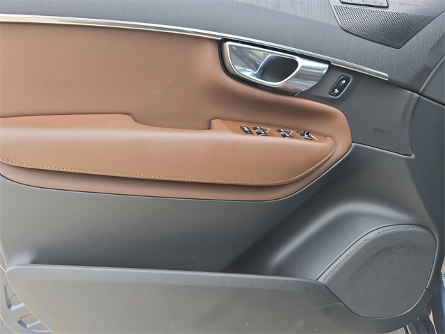 2023 Volvo XC90 Ultimate AWD photo 27