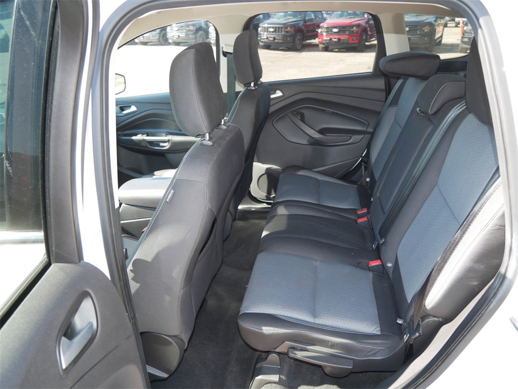 2019 Ford Escape SE photo 9