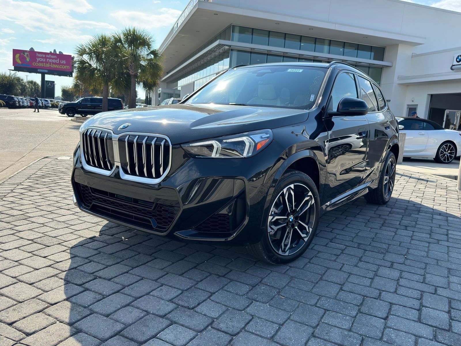 2026 BMW X1 28i's photo