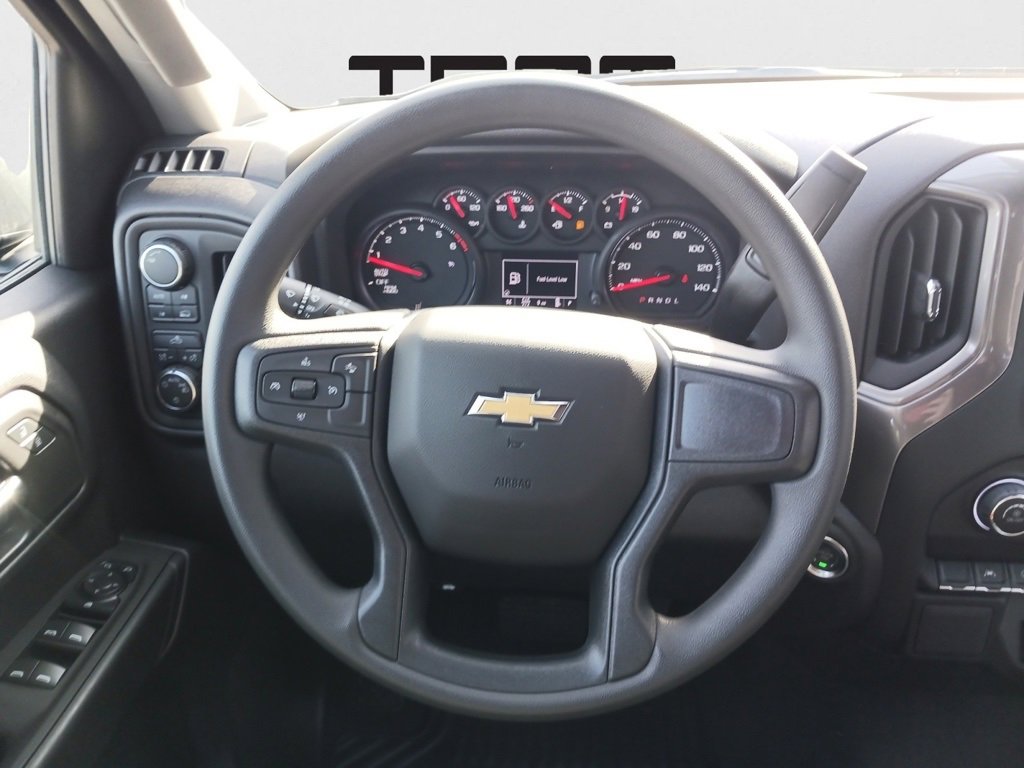 2025 Chevrolet Silverado 1500 Custom photo 10
