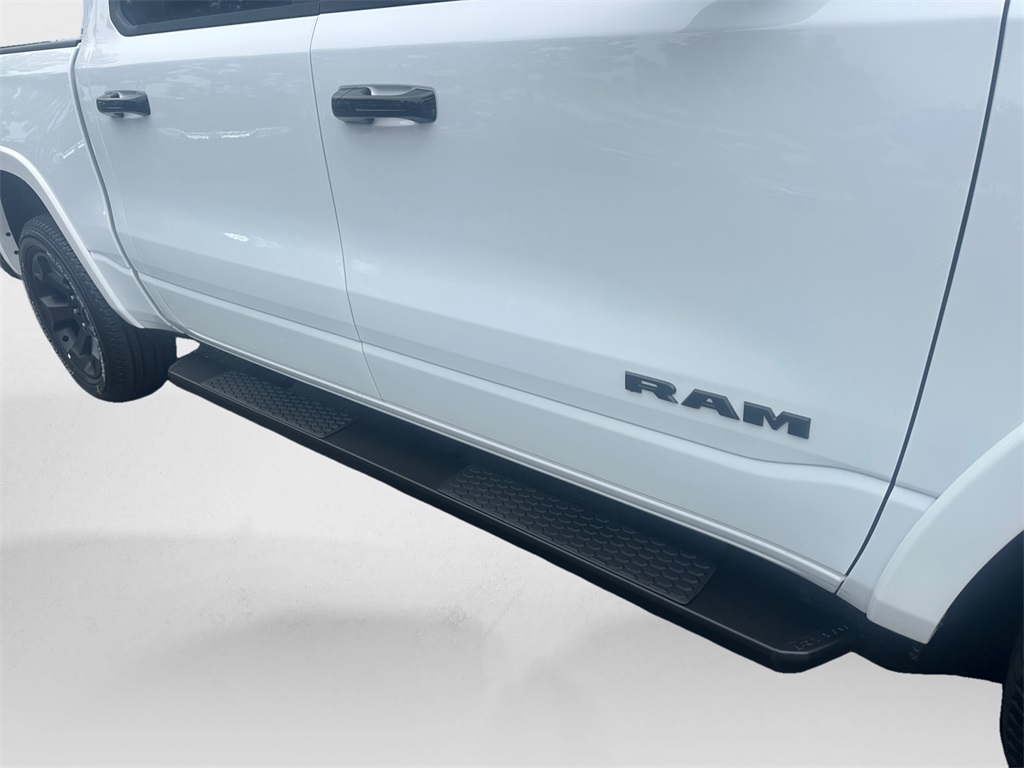 2025 Ram 1500 Big Horn photo 17