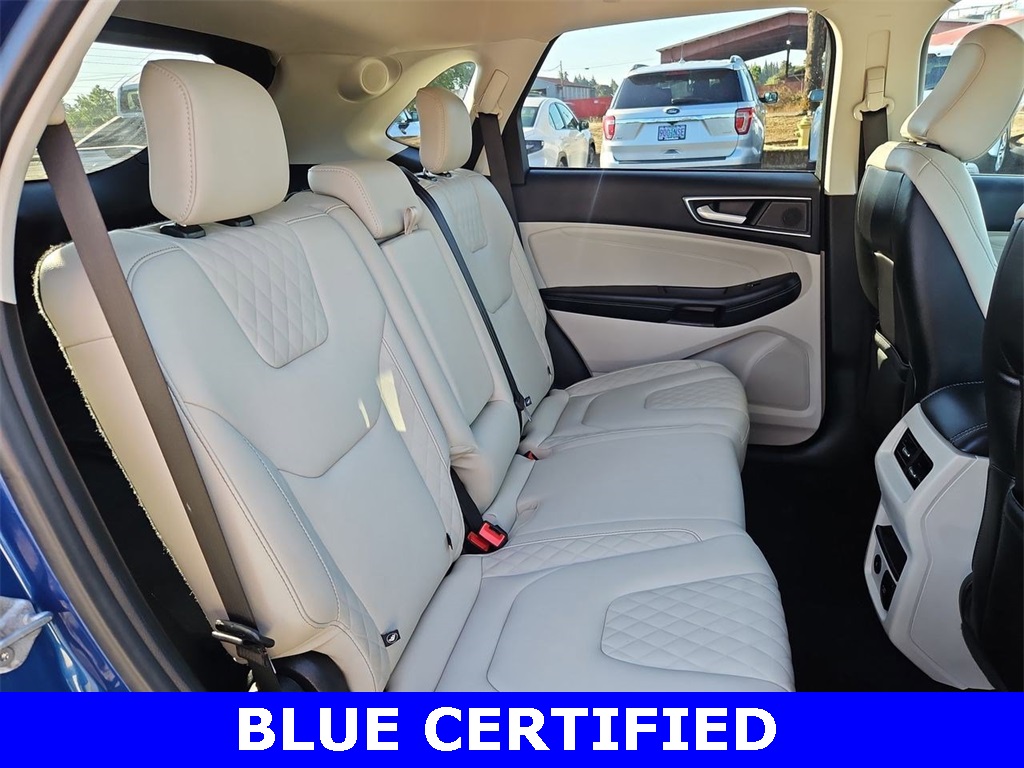 2023 Ford Edge Titanium photo 23