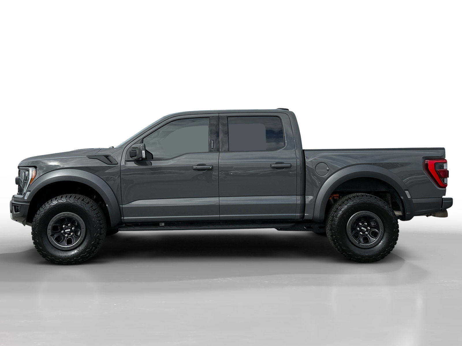 2021 Ford F-150 Raptor photo 2