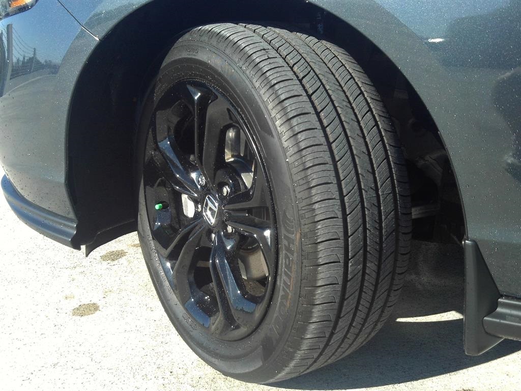 2025 Honda Accord SE photo 8