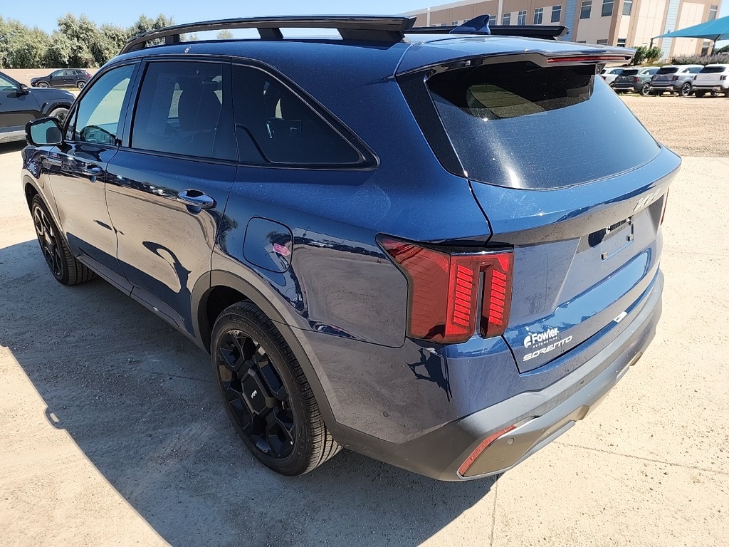 2024 Kia Sorento X-Line SX Prestige photo 3