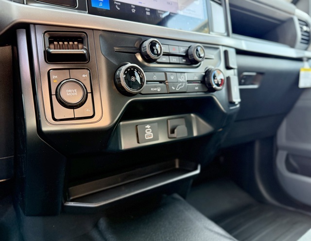 2025 Ford F-150 XL photo 23