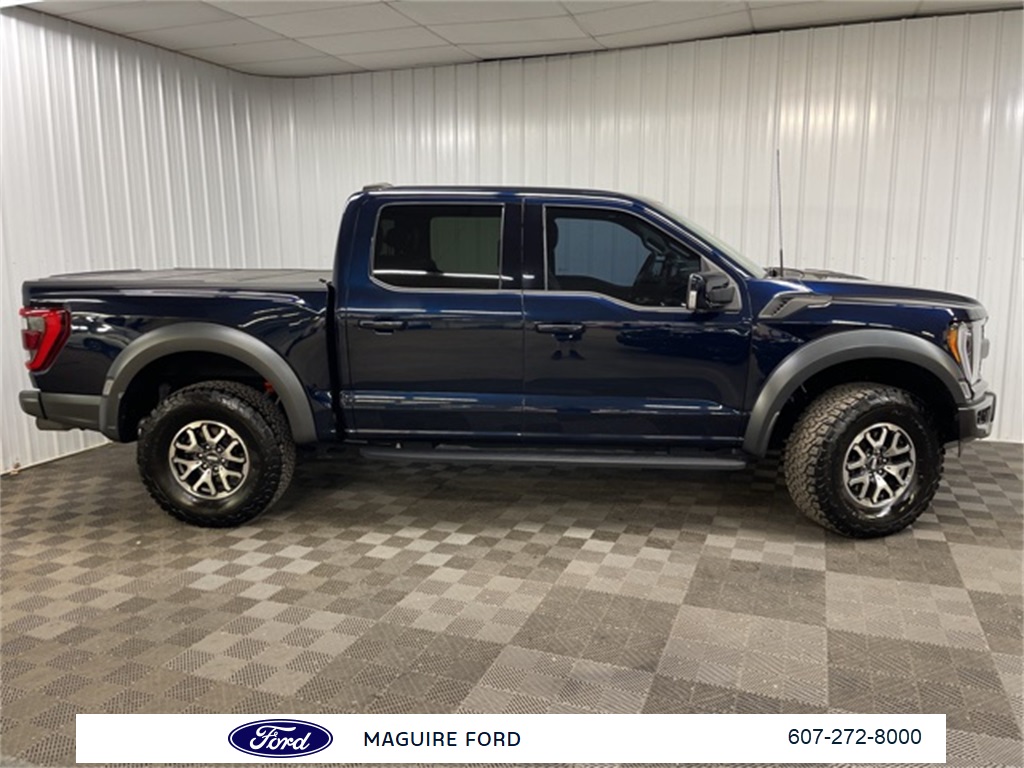 2022 Ford F-150 Raptor photo 2