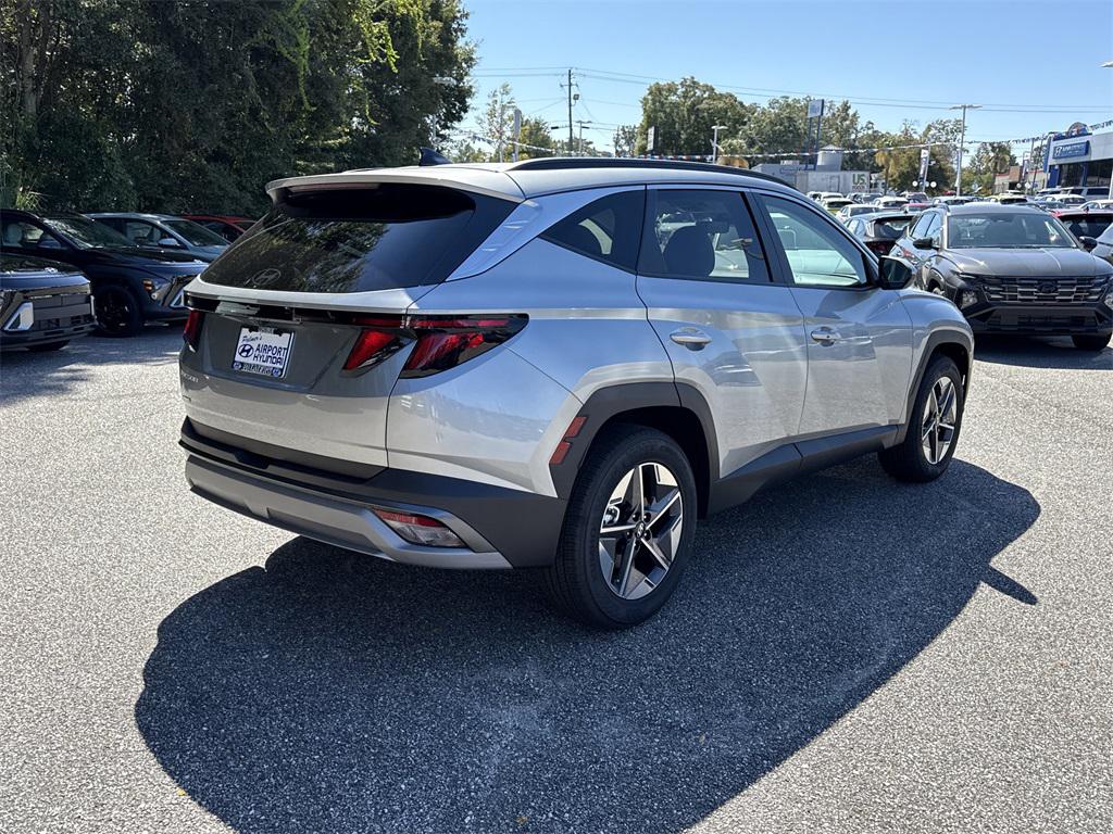 2026 Hyundai Tucson SEL photo 3