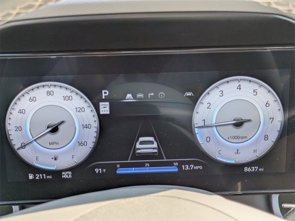 2024 Hyundai Elantra SEL Convenience photo 27