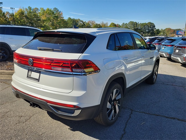 2026 Volkswagen Atlas Cross Sport SE Technology photo 4