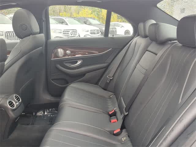 2017 Mercedes Benz E 300 4MATIC photo 12