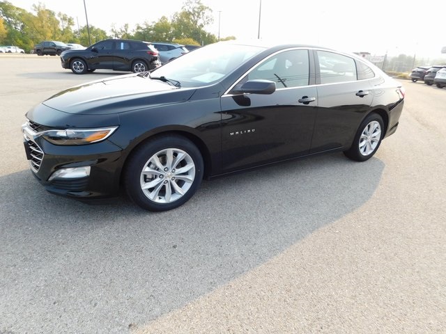 2024 Chevrolet Malibu 1LT photo 4