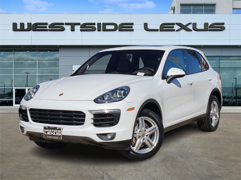 2016 Porsche Cayenne S's photo
