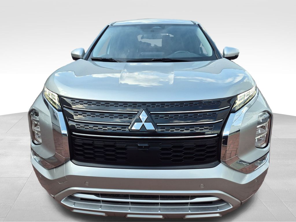 2024 Mitsubishi Outlander SE Black Edition photo 7