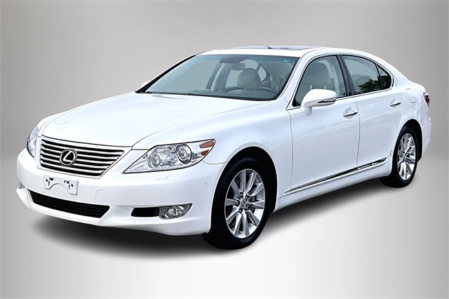 Used 2011 Lexus LS Base with VIN JTHCL5EF8B5011878 for sale in Florence, AL