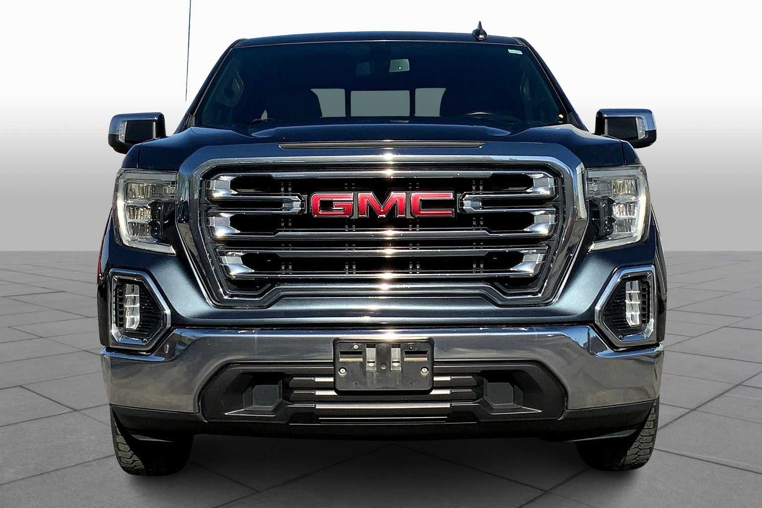 2020 Gmc Sierra 1500 SLT photo 3